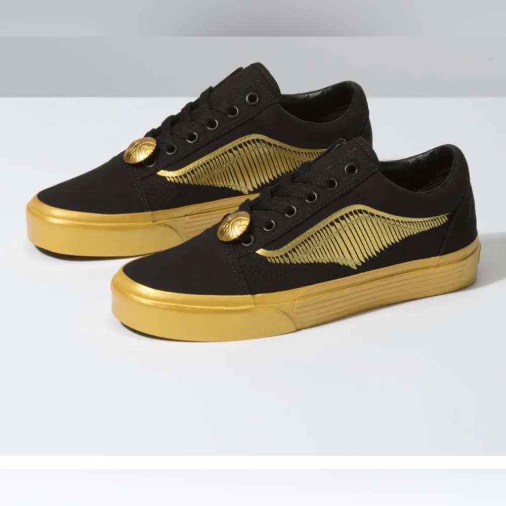 Harry Potter seeker Vans